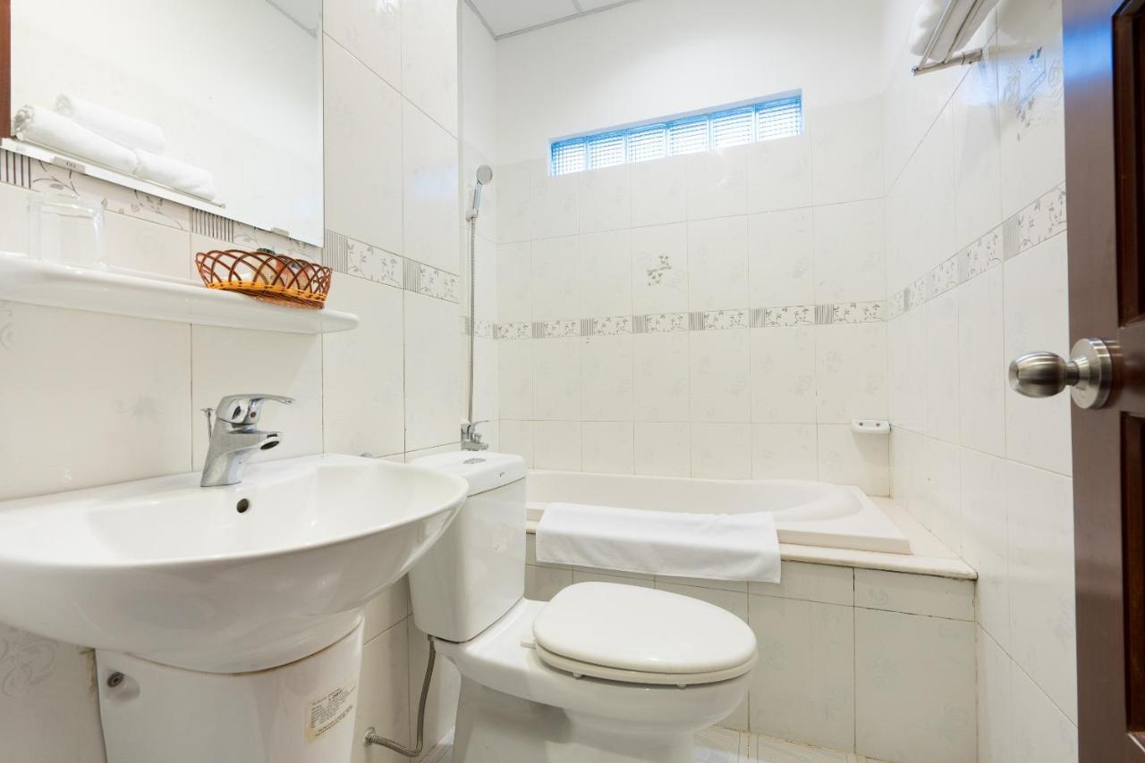 הו צ'י מין סיטי Saigon Central Hotel מראה חיצוני תמונה