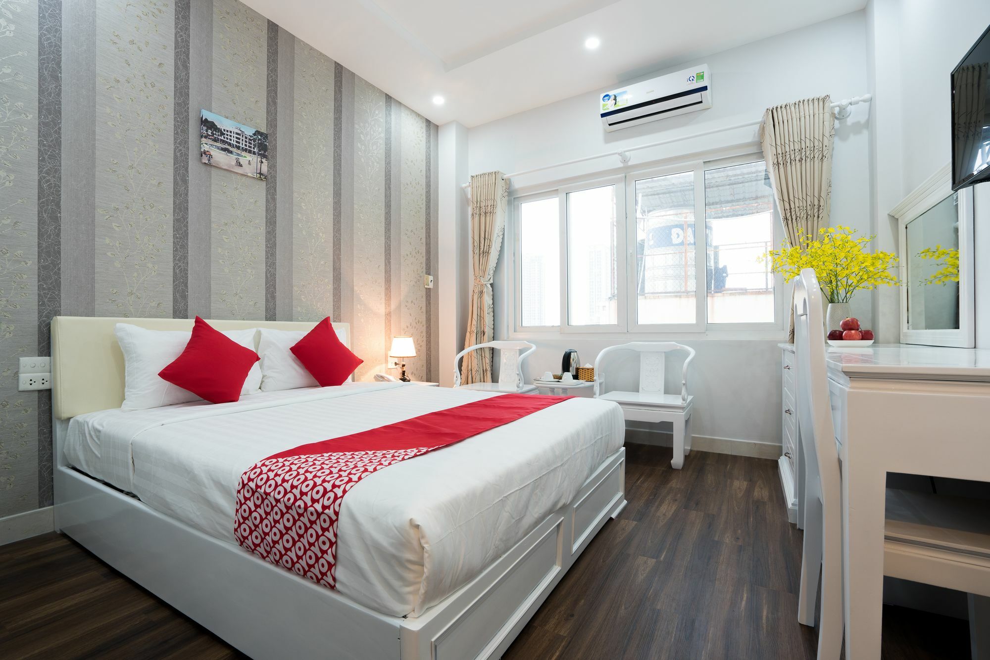 הו צ'י מין סיטי Saigon Central Hotel מראה חיצוני תמונה